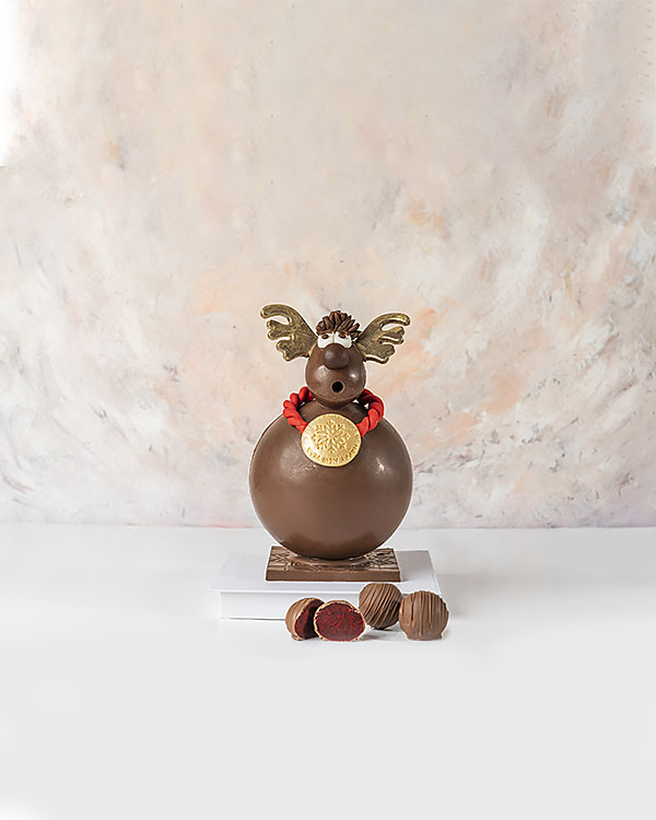 3D Belgian Milk Chocolate Reindeer by NJD view 4