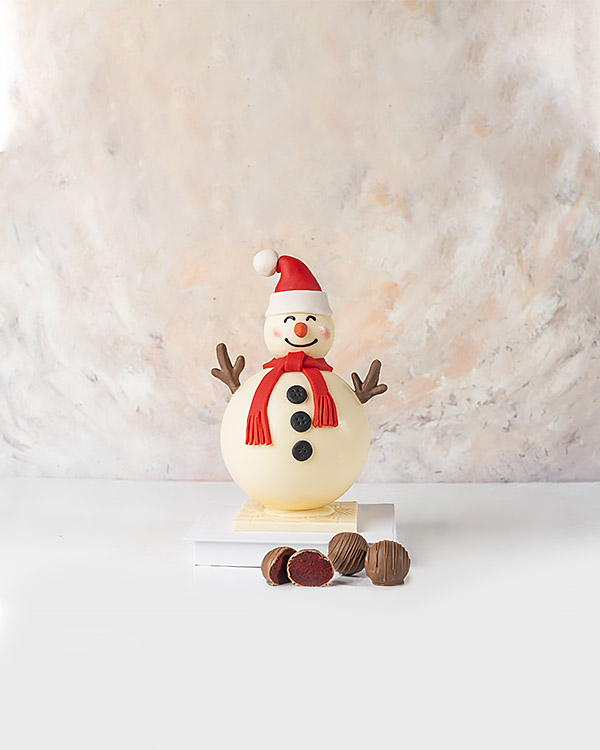 Pinata 3D Snowman by NJD view 4