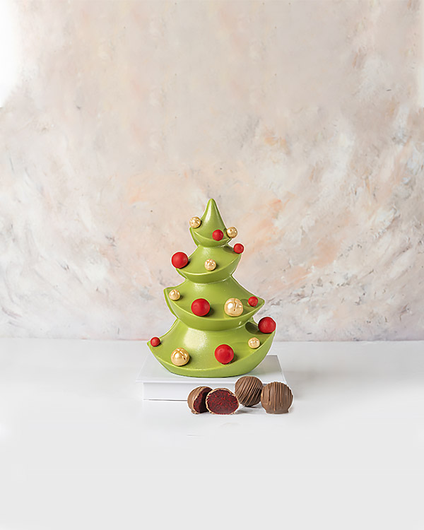 Green and Red Christmas Tree by NJD view 4