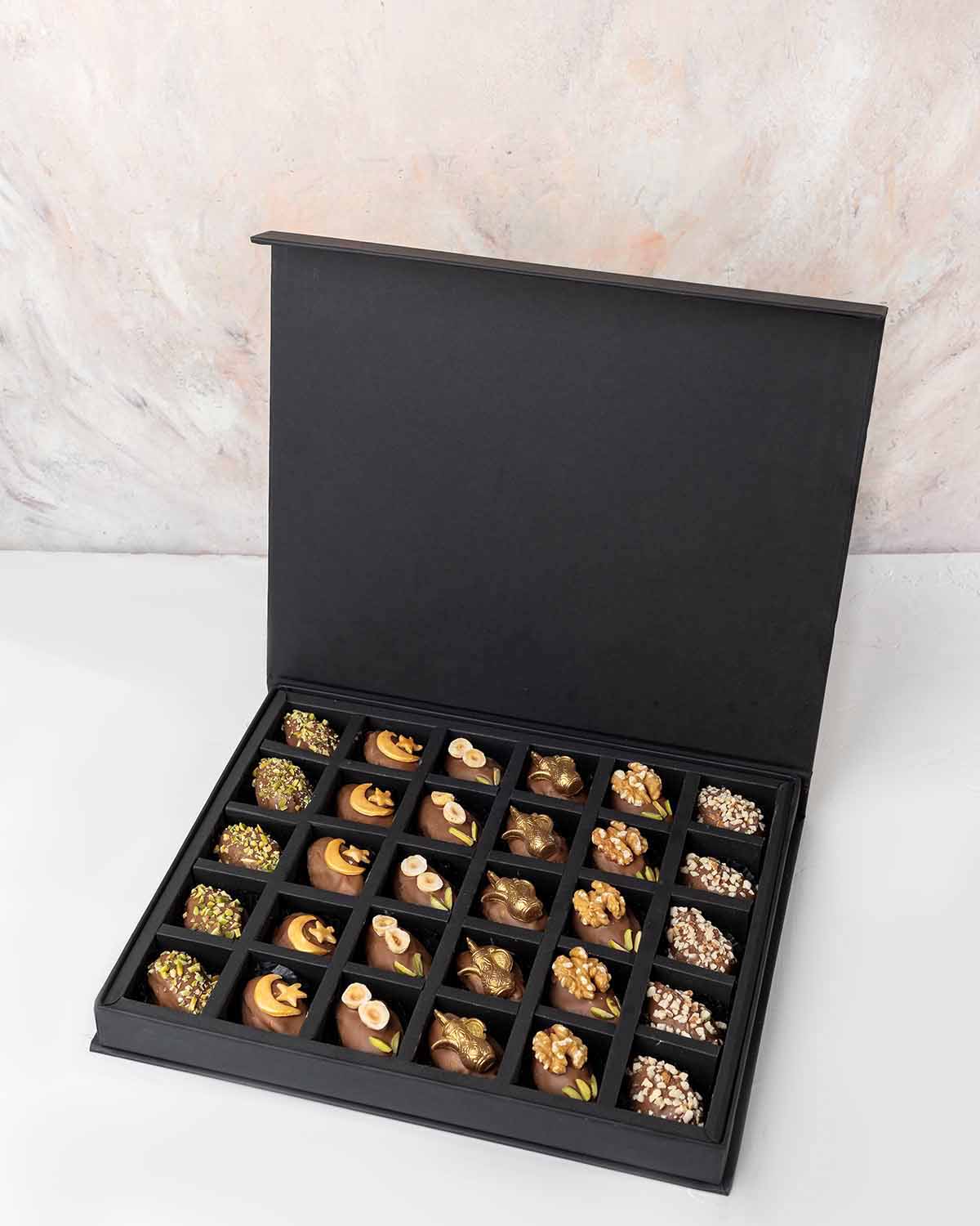 30 Designer Dates  by NJD view 4