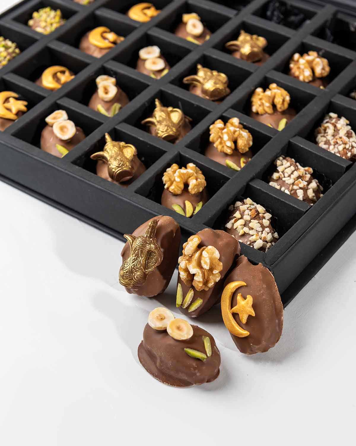 30 Designer Dates  by NJD view 6