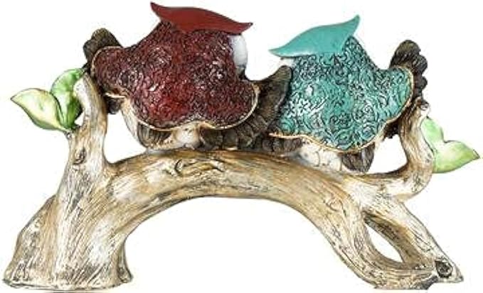 Family owl decorative statue view 8
