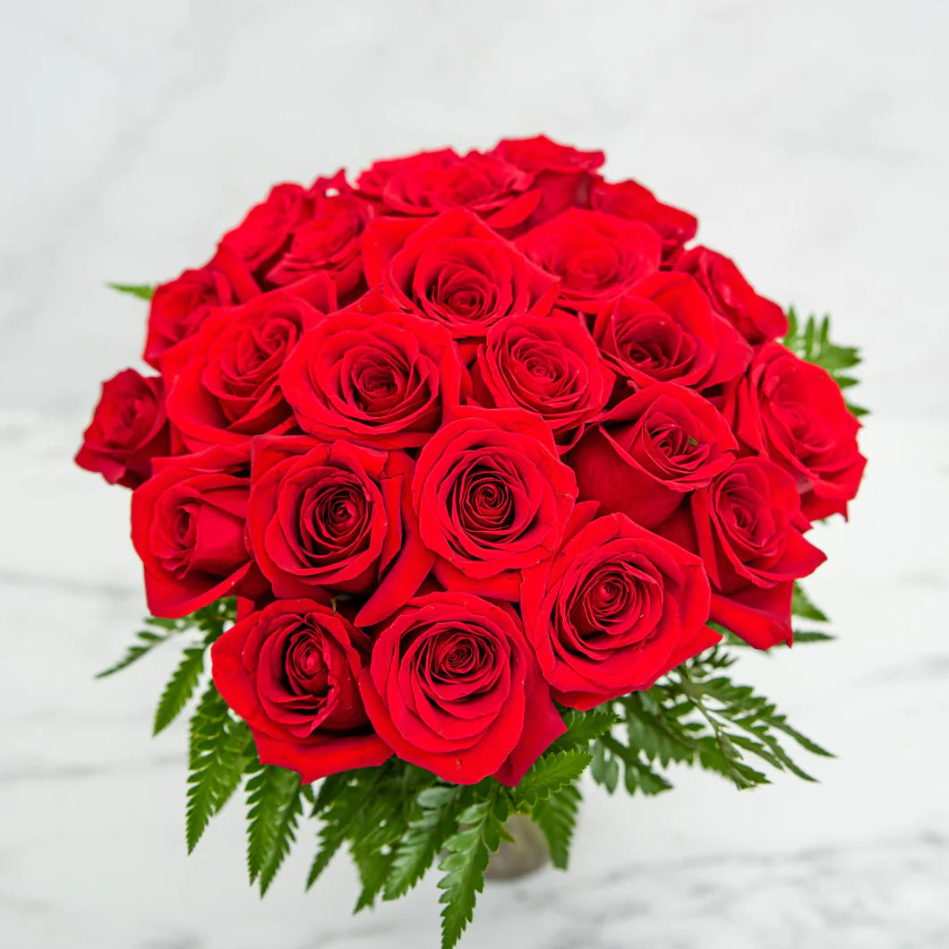Bouquet Rosso Amore: 24 Rose Inebrianti view 4