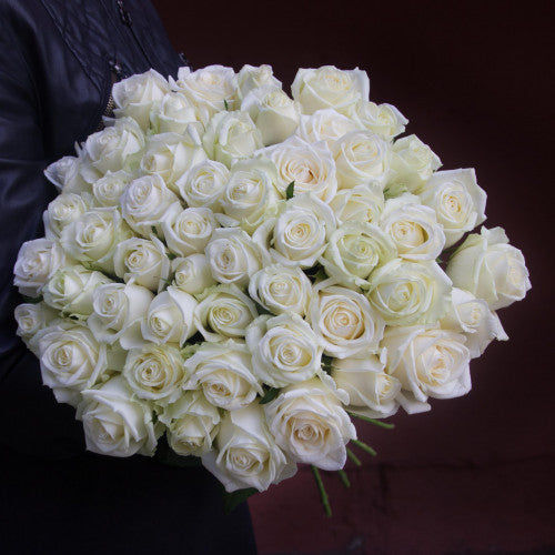Eleganza Neve : 51 rose bianche view 1