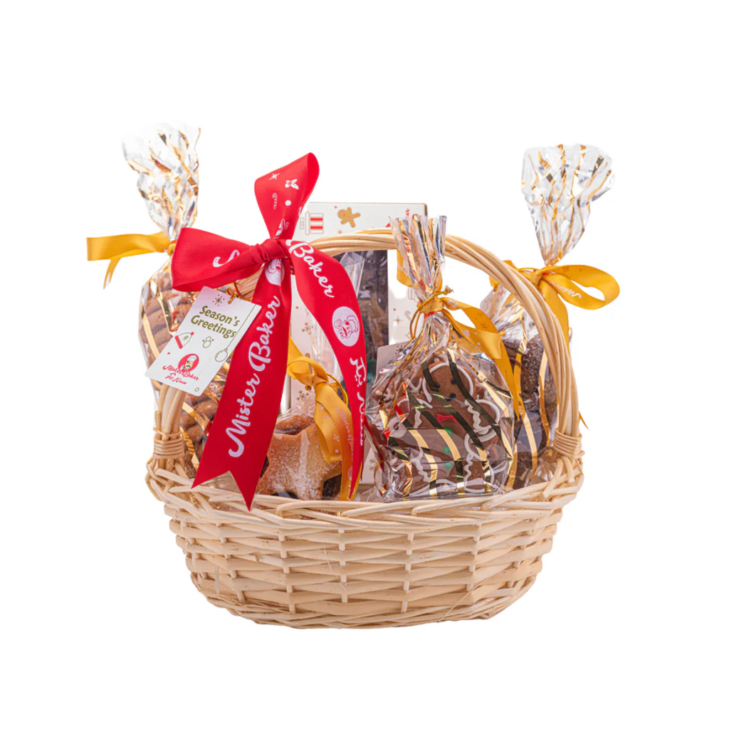 Small Gift Basket Hamper | Christmas Hamper view 1