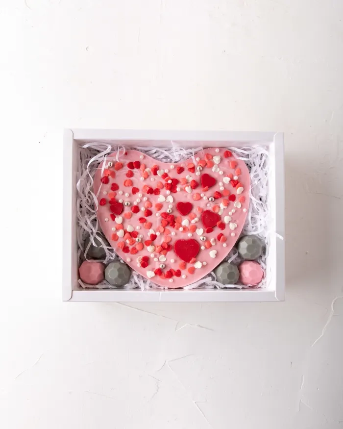 special gifts and special moments for valentine day view 5