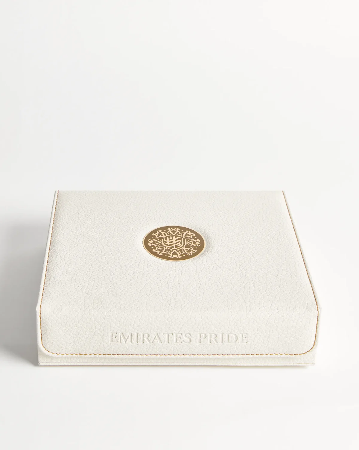 White Gift Set view 8