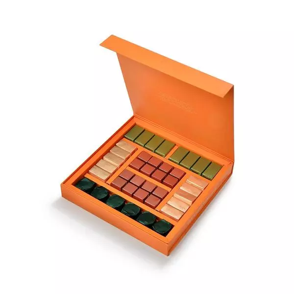 Box of 40 Pieces, Les Choco Caramels view 8