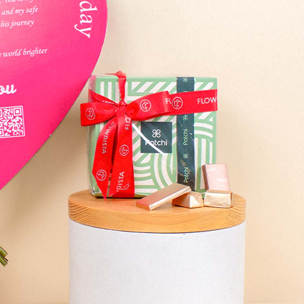 Patchi Chocolate & 15 Red flower Heart view 4