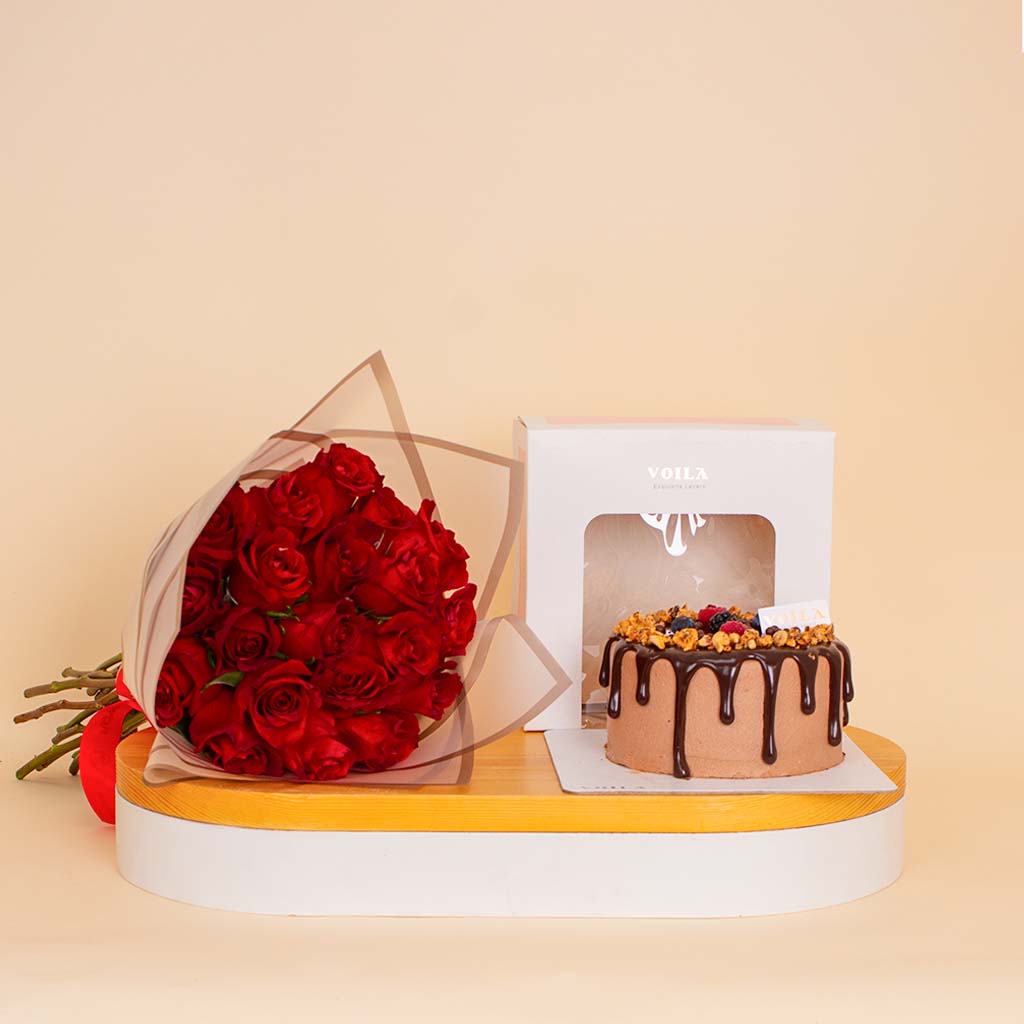 Voila Chocolate Cake & Red Roses Bouquet view 1