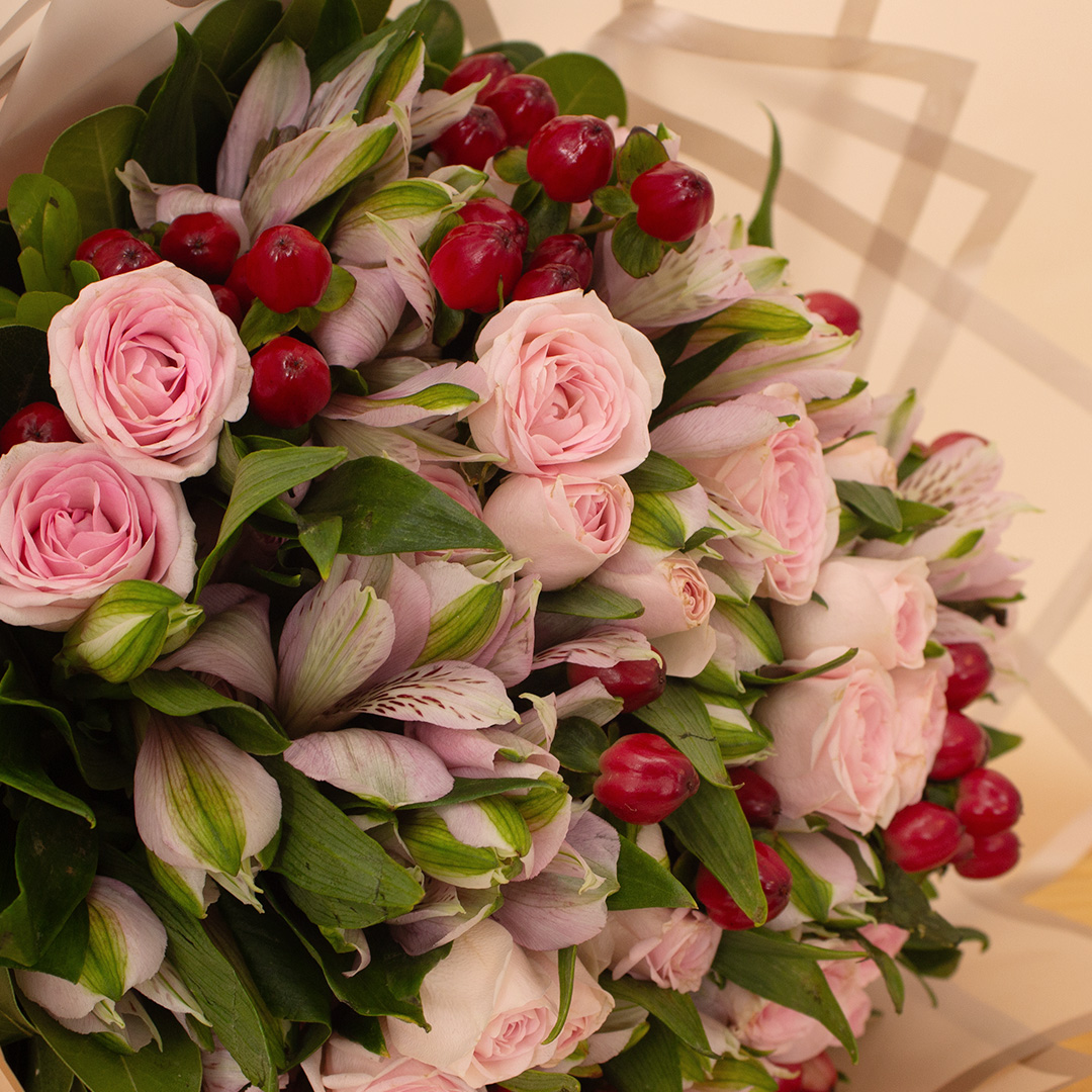 Flowrista | Pink Alstroemeria & Baby Rose Bouquet view 4