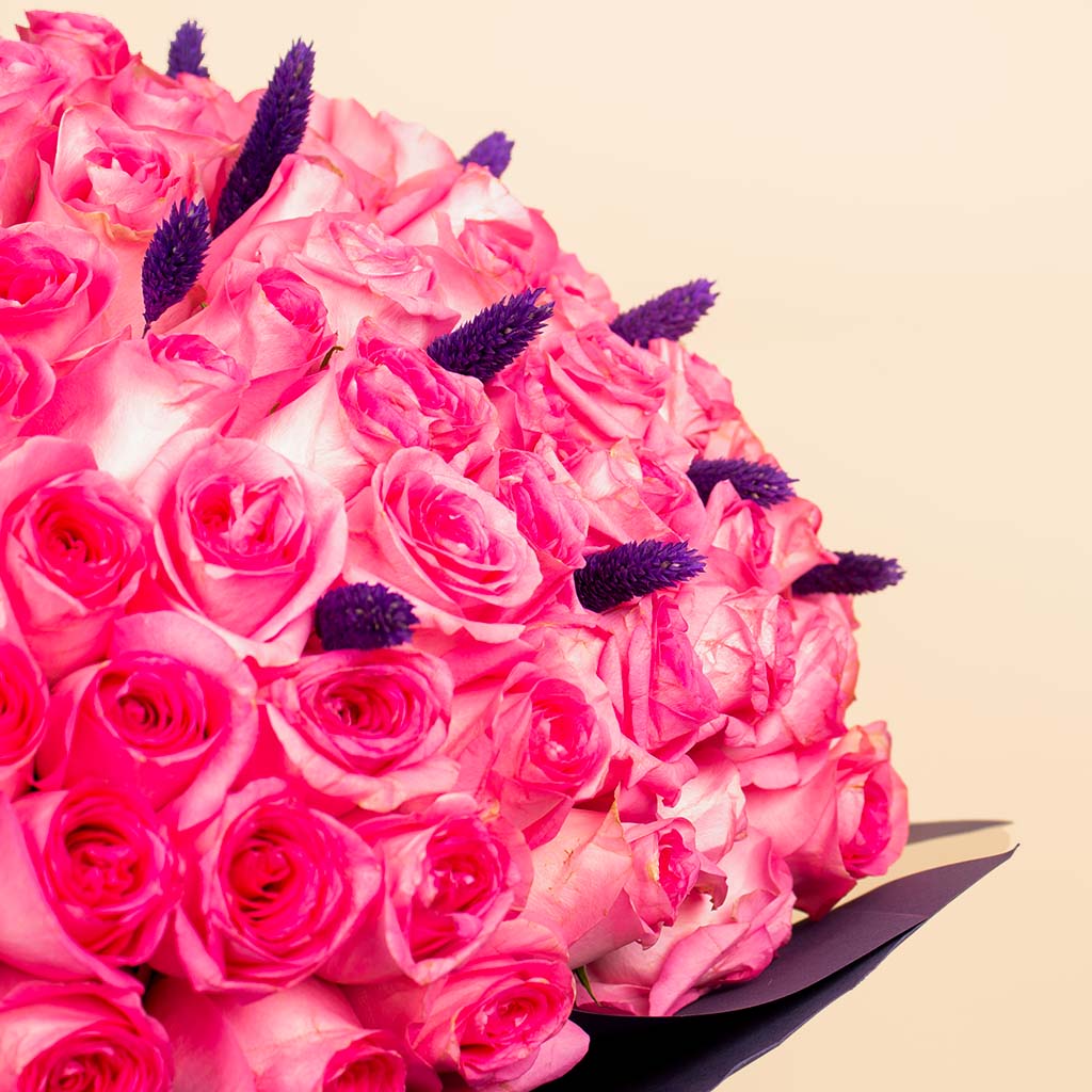 Dreamy Pink Bouquet | 200 Rose view 4