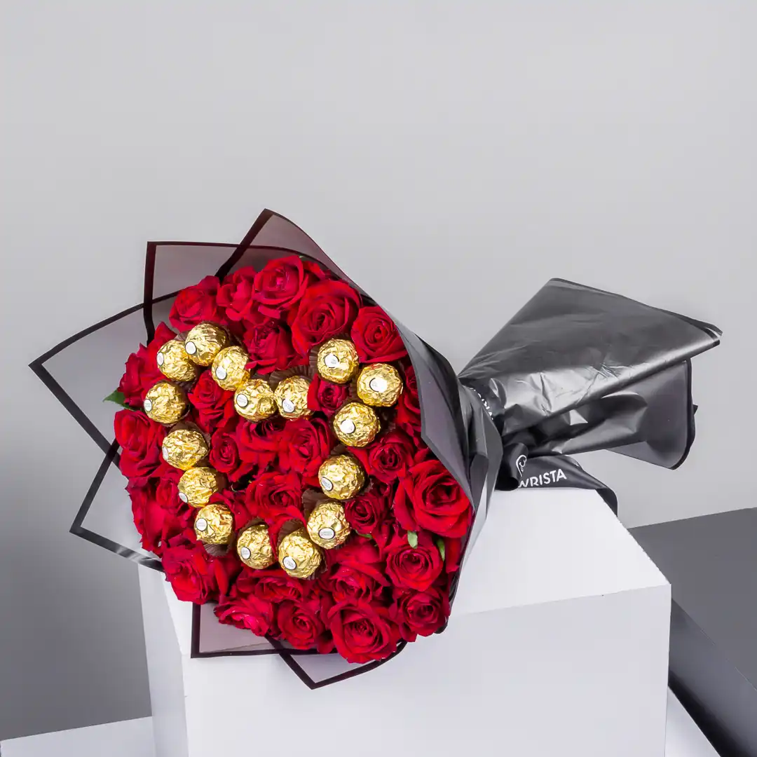 Luxury Gift: Red Roses with Ferrero Chocolates view 1