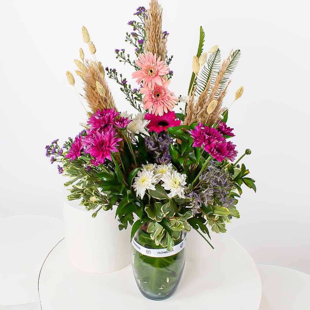 Gerbera & Chrysanthemum Flower Vase view 4