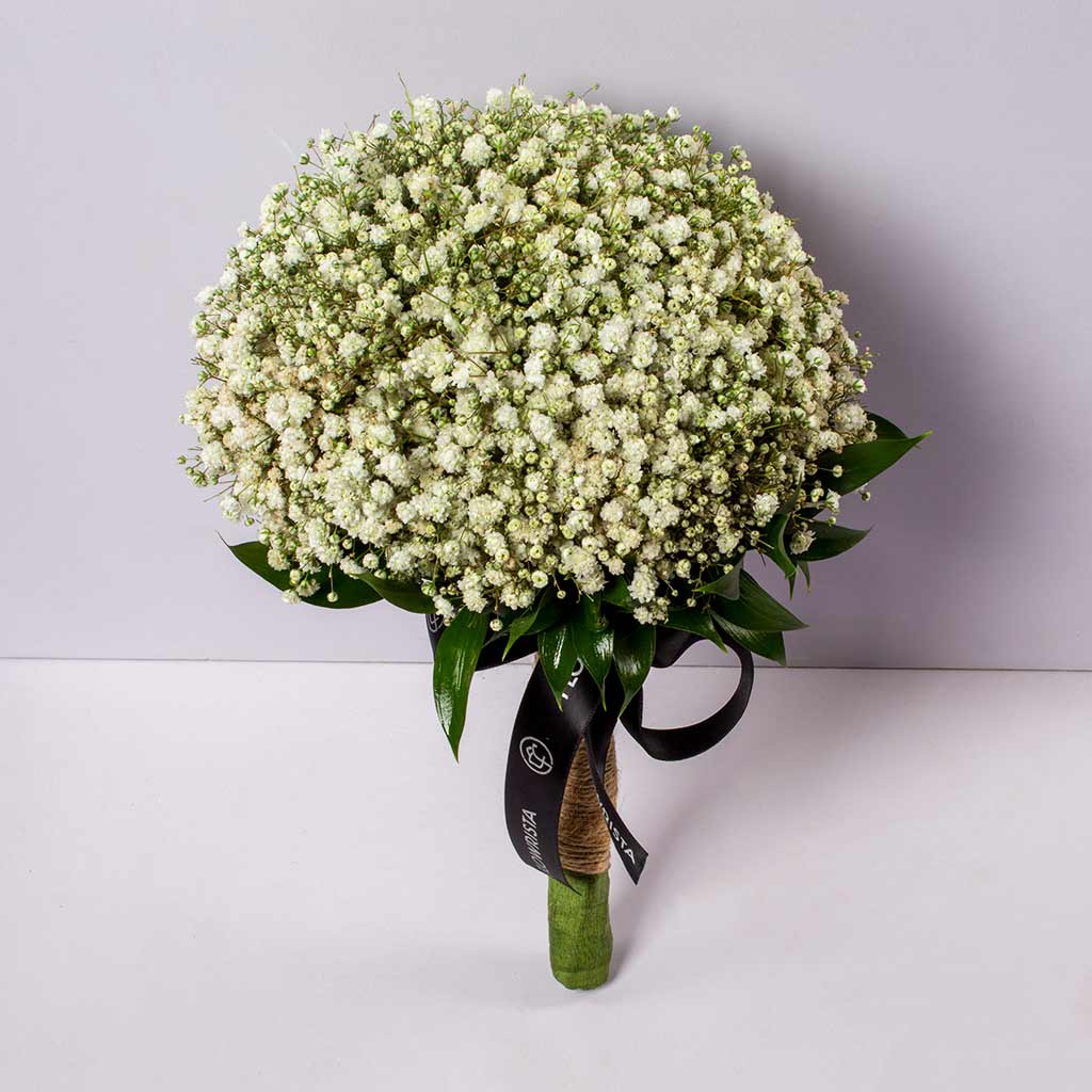 bridal bouquet of white flower& baby flower view 6