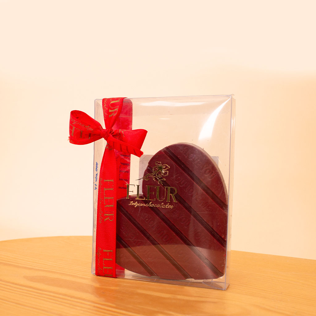 Fleur Heart Choclate view 1