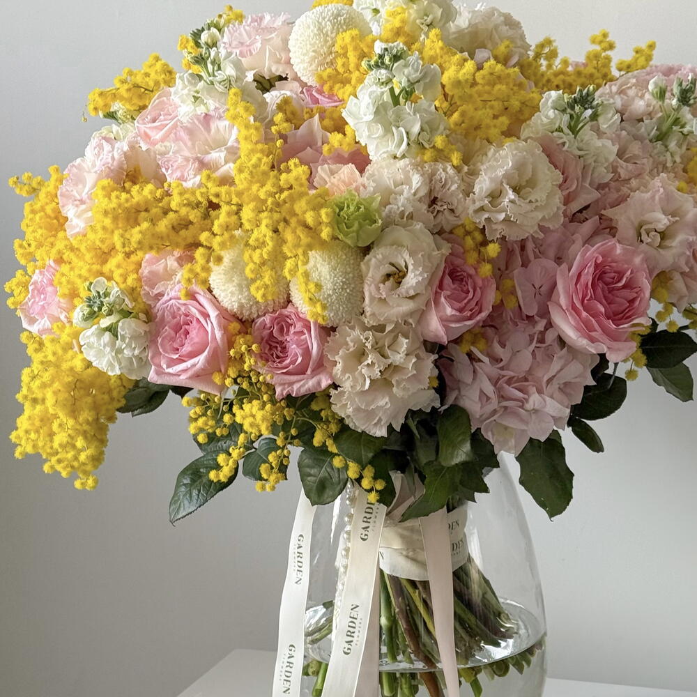 «Spring» bouquet (size L) — mimosa, hydrangea, Ohara rose view 4