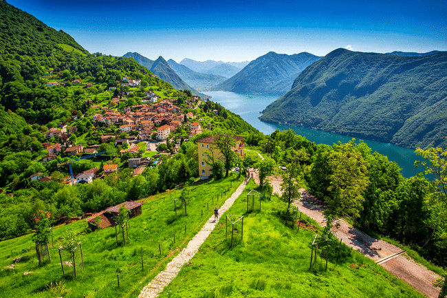 Gotthard Panorama Express til Lugano