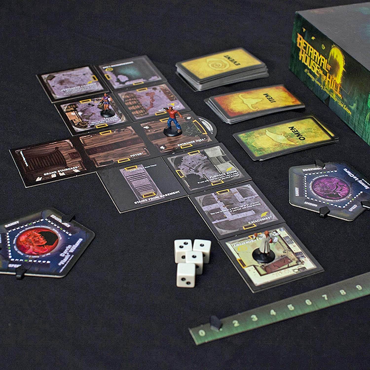 Betrayal at the House on the Hill Components