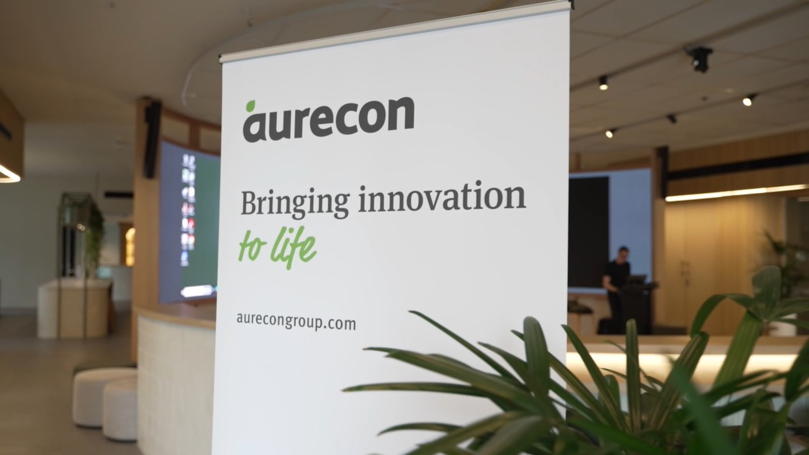Aurecon - Everyone Faces the Clients