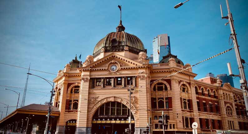 Flinders Street Railway Station
