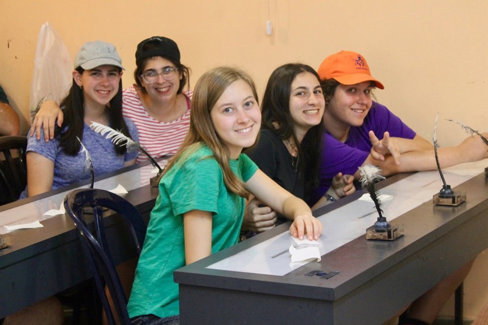 Day Twelve: Tuesday, July 23rd: Volunteering, Tzfat Tour, and Stam Center!