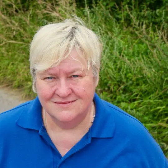 Sarah Hellowell