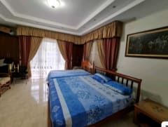 CASA DE 3 NIVELS 10