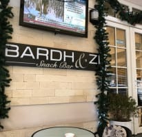 Hirella Bar Mafe bardh e zi