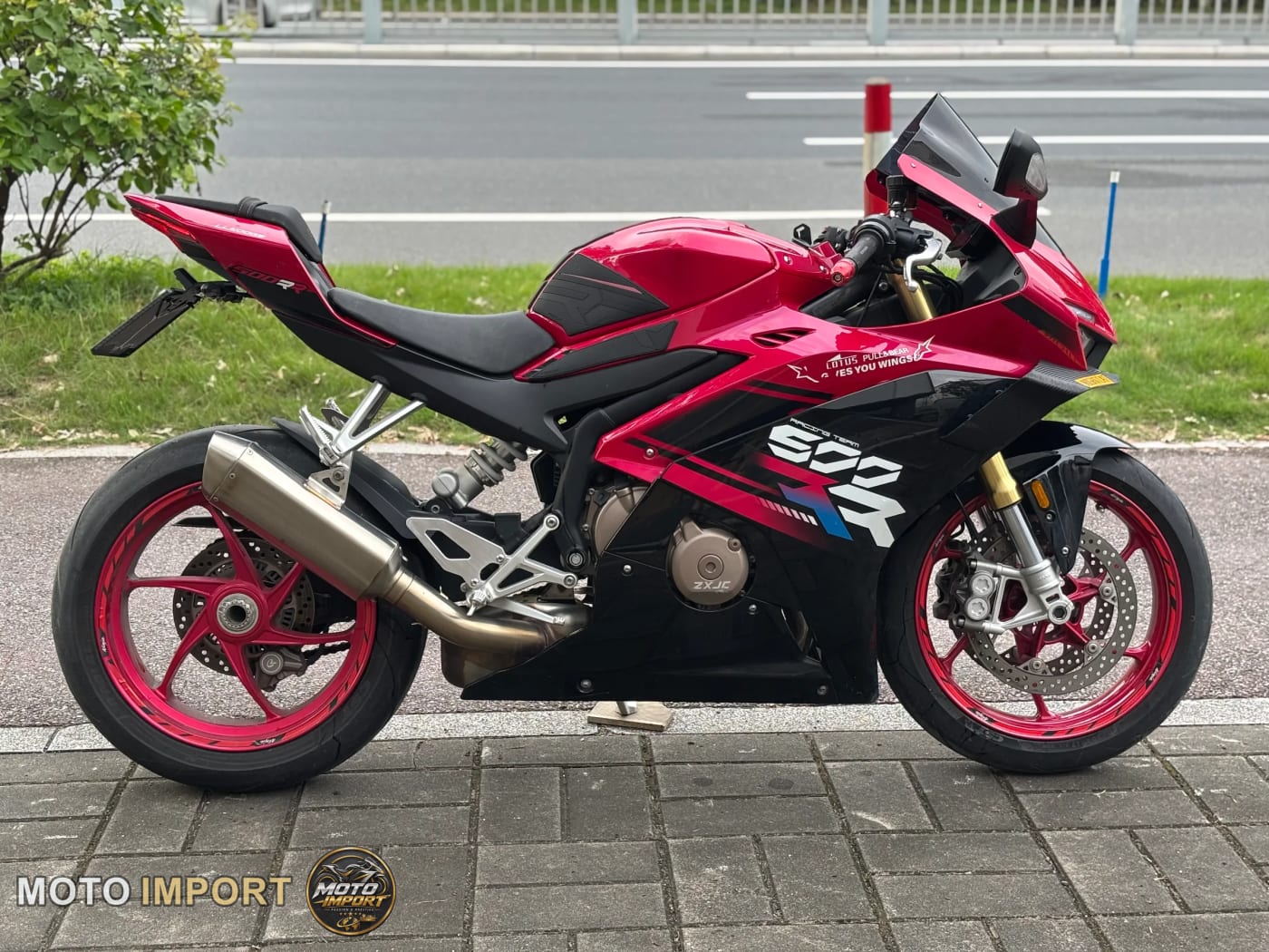 Zhangxue 500RR Monobras 2025 - Profil droit