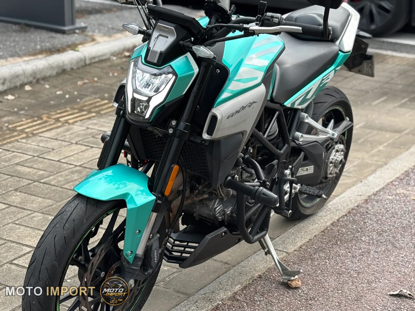Kove 321R 2021 - 3/4 avant droit