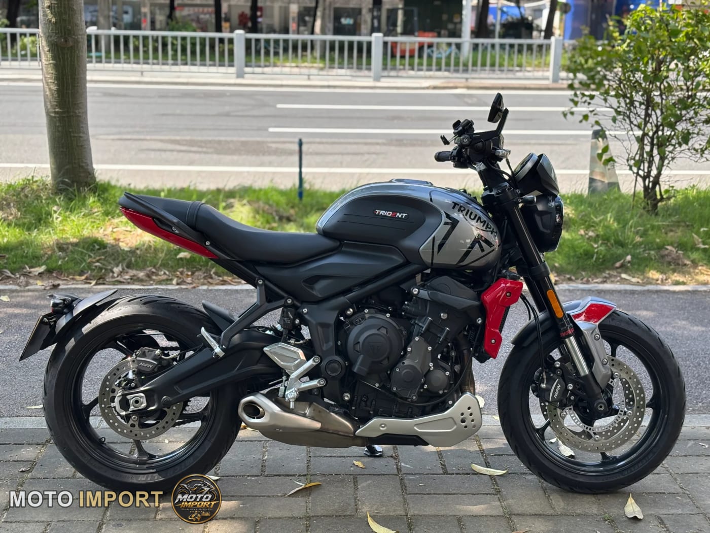 Triumph Trident 660 2022 - Profil droit