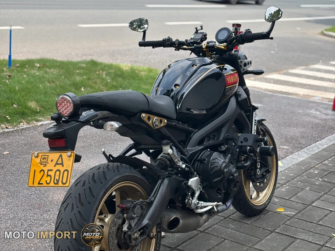 Yamaha XSR900 2022 - Autre