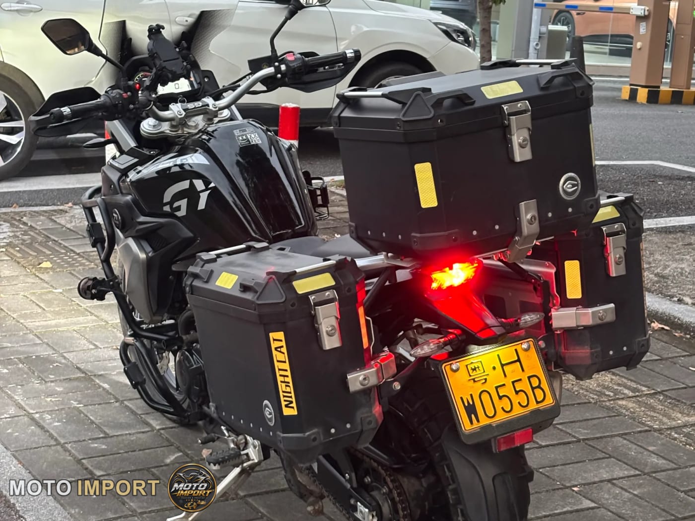 Kove 400X Trois valises 2020 - 3/4 arrière gauche