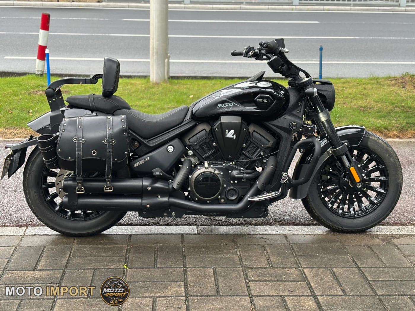 Benda Black Flag 500 2023 - Profil droit