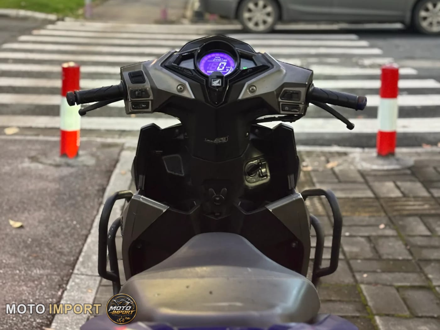 Honda RX125 2022 - Selle et commandes
