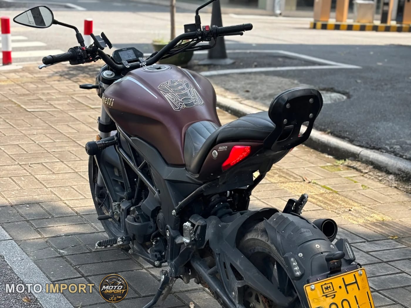Benelli 502C 2019 - 3/4 arrière gauche