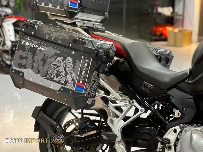 BMW F750GS 2021 - Pneu arrière
