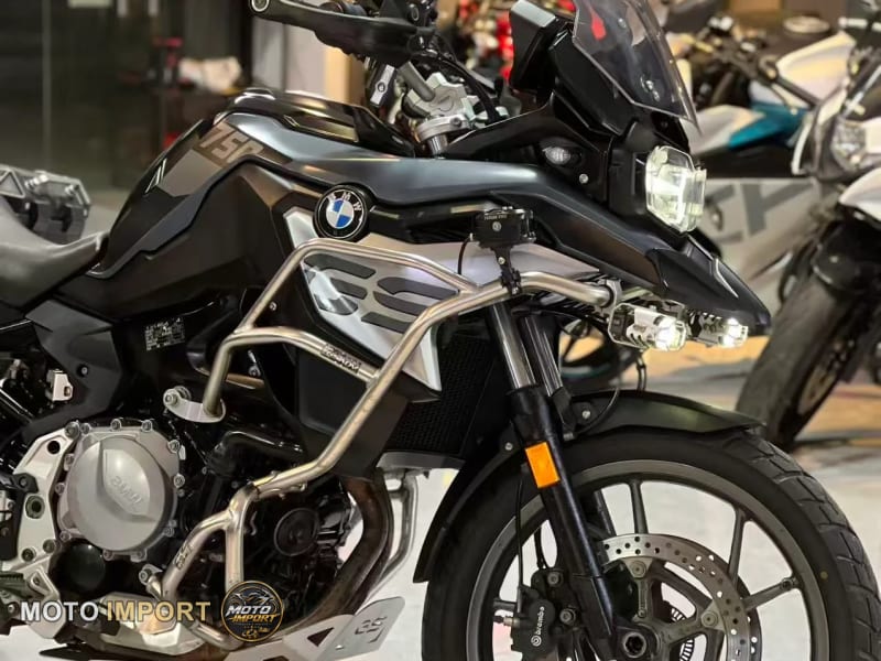 BMW F750GS 2021 - 3/4 avant droit