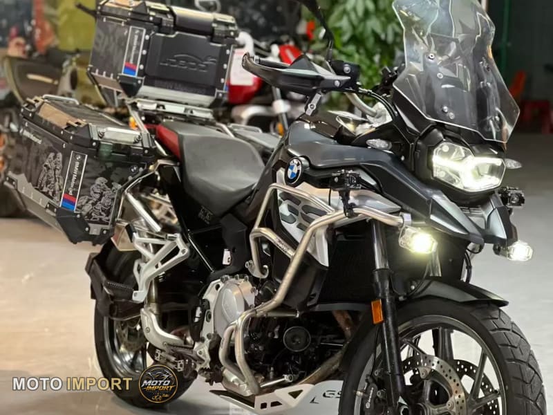 BMW F750GS 2021 - 3/4 avant droit