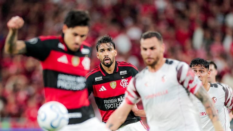 Flamengo cai para o Estudiantes nos pênaltis e é eliminado da Libertadores
