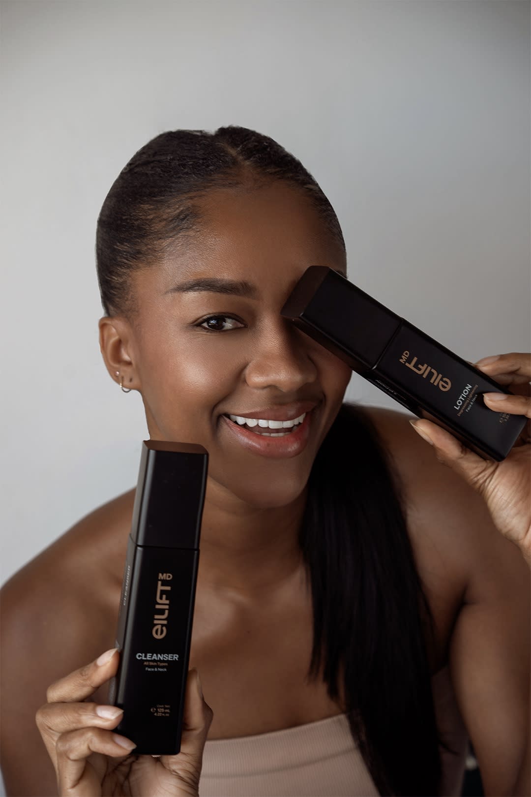 Sofia Echeverry — Make Up Glam (01)