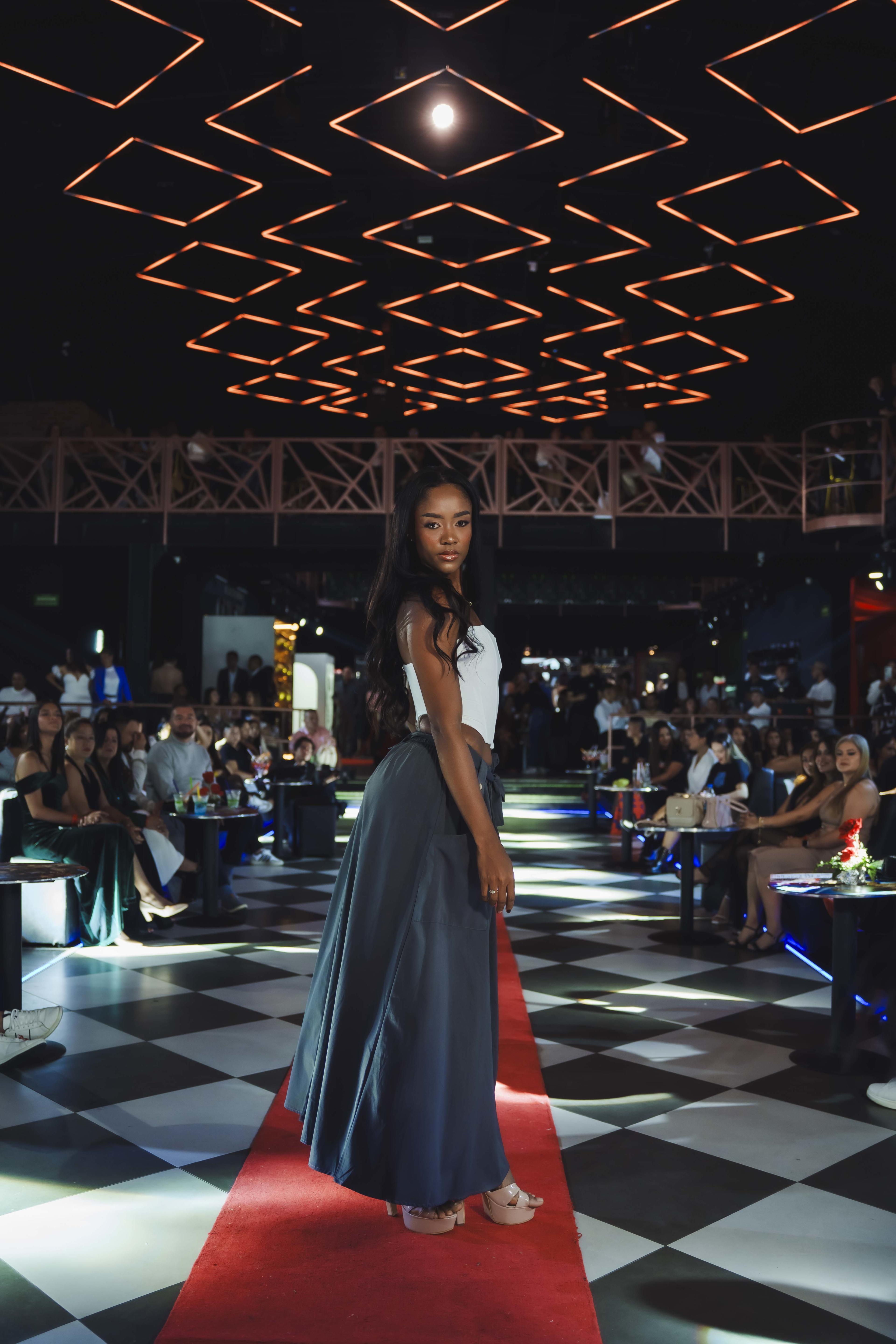 Sofia Echeverry — pasarela (10)