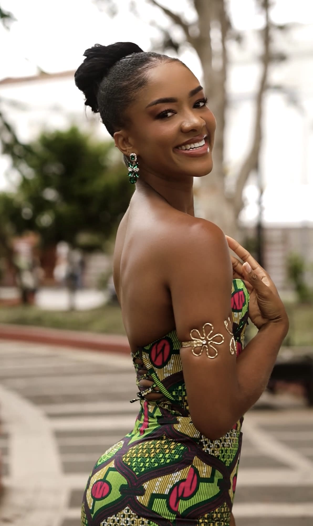 Sofia Echeverry — Miss Universo (08)