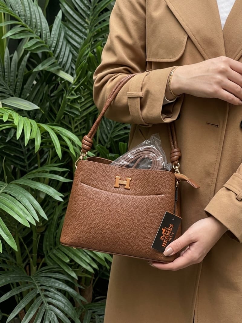 Hermès İkonik H Logolu Omuz ve Çapraz Çanta - Taba/Konyak Kahvesi Dokulu Deri - 1