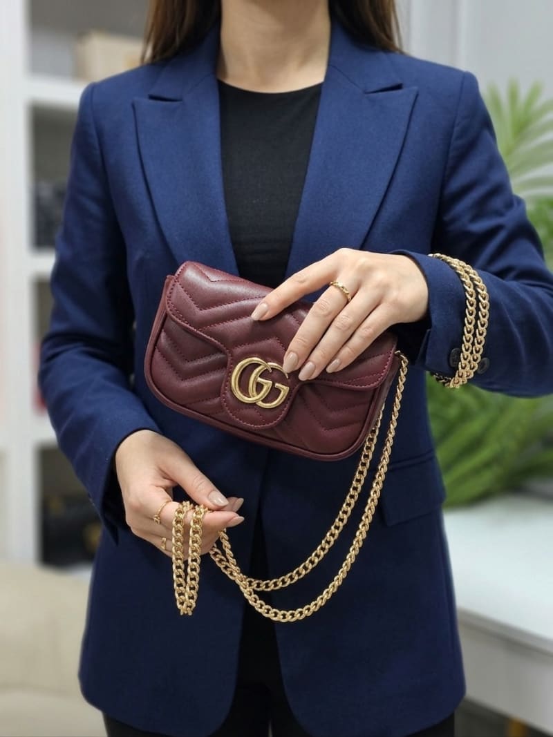 Gucci GG Marmont Kapitone Bordo Deri Zincirli Süper Mini Çanta - 1