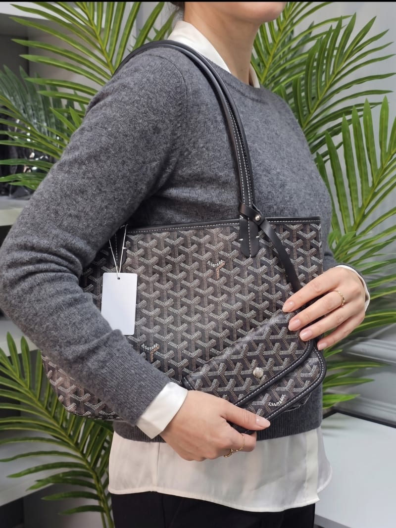 Goyard İkonik Goyardine Desenli Siyah Büyük Boy Tote Omuz Çantası ve Cüzdan Seti - 1