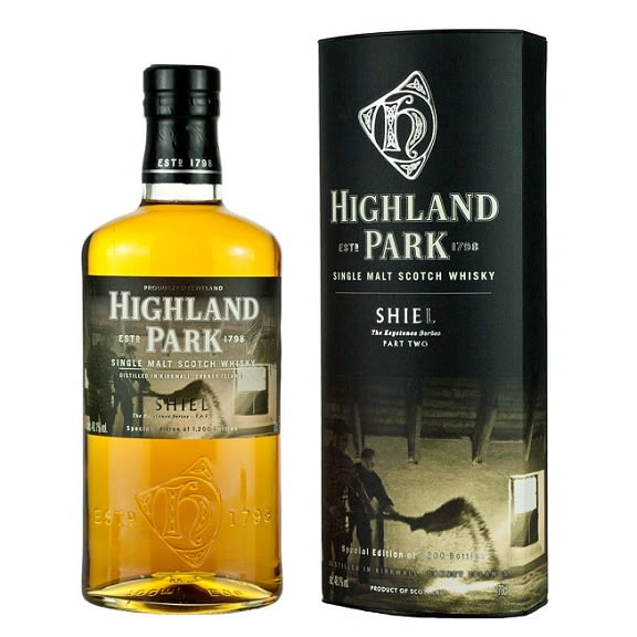 Виски highland's. Highland Guard виски. Highland Harvest Organic виски. Виски Tiger Highland Dream. Виски Highland Park 1973 деревянная коробка.