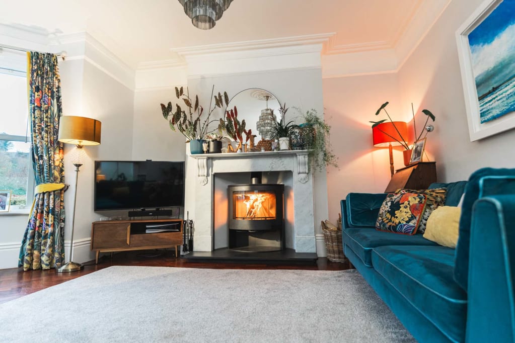 Living Room Renovation NMC 170