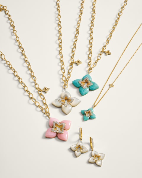 'Souffle' Collection 18k Y Dia Mop Vp Er Nm Exclusive
Roberto Coin - 'Souffle' Collection Petite Pendant Amazonite, Dia=0.17 Cts|'Souffle' Collectoin - Large Amazonite Pendant, Dia=0.45 Cts| Souffle' Collection- Large Mother Of Pearl Pendant, Dia=0.45 Cts| Souffle' Collection- Large Pink Opal Pendant, Dia=0.45 Cts
